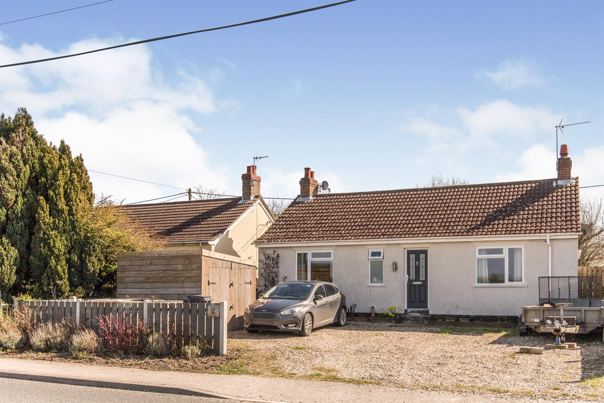 4 bed detached bungalow for sale in High Road, Great Finborough, Stowmarket IP14 Zoopla