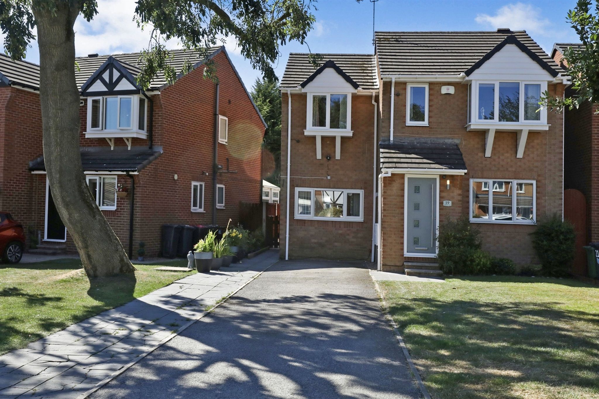 4 bed detached house for sale in Whitehead Close, Dinnington, Sheffield