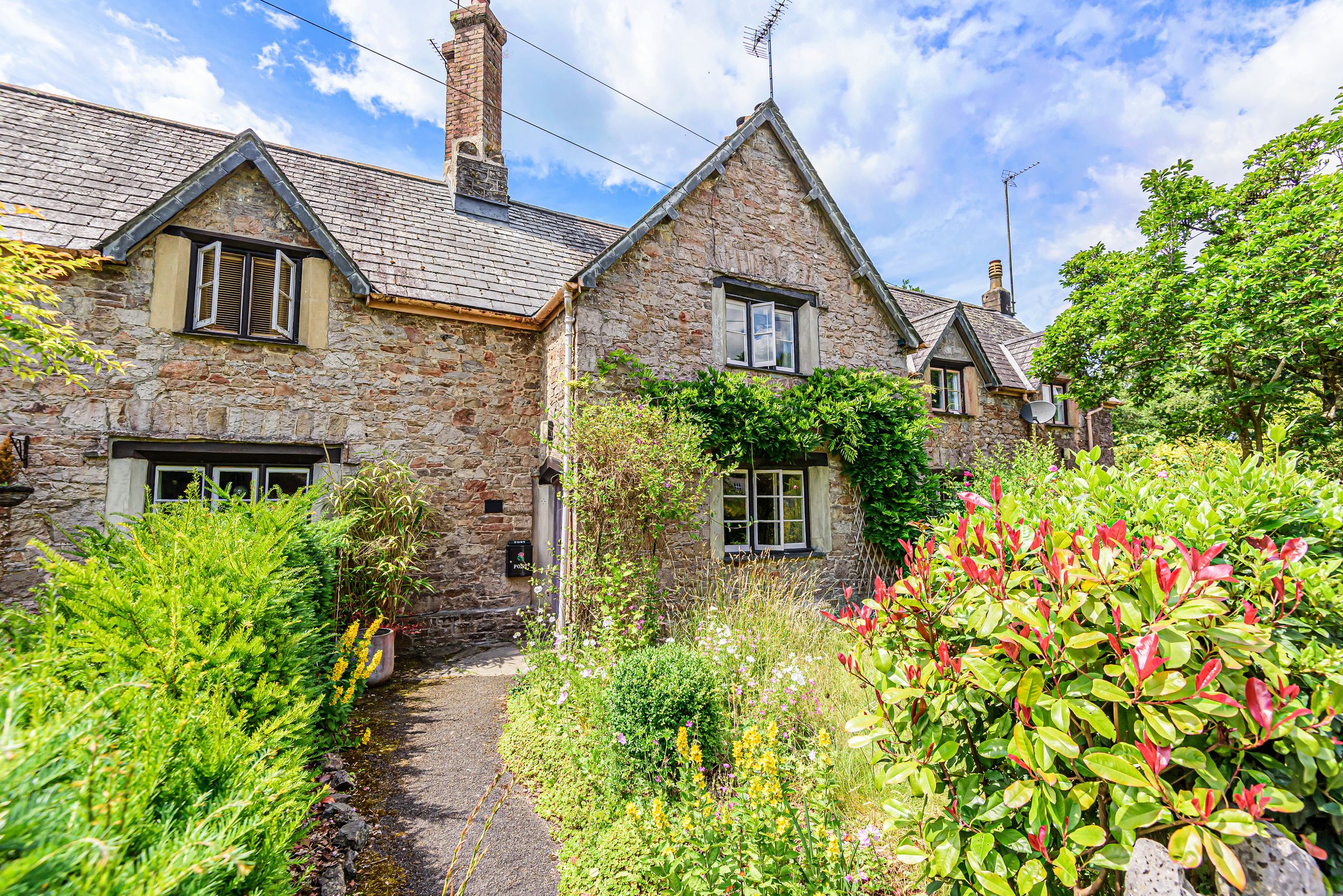 2 bed terraced house for sale in Shinners Bridge Cottages, Dartington