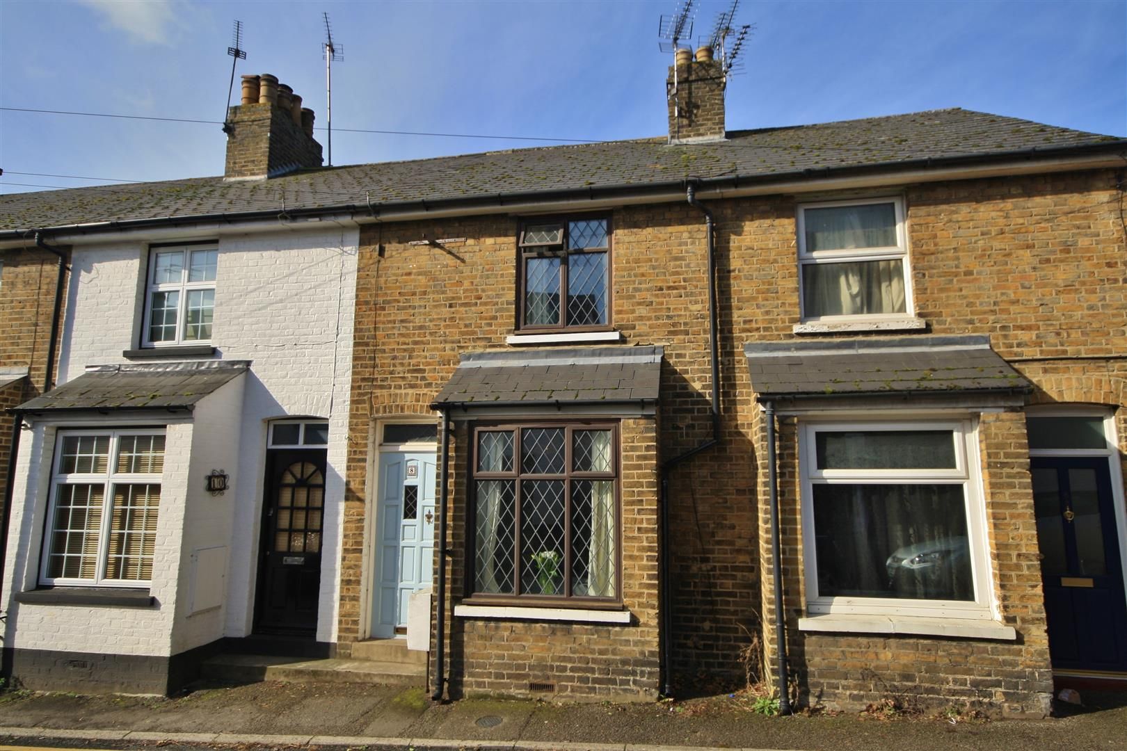 3 bed terraced house to rent in Station Road, Borough Green, Kent TN15