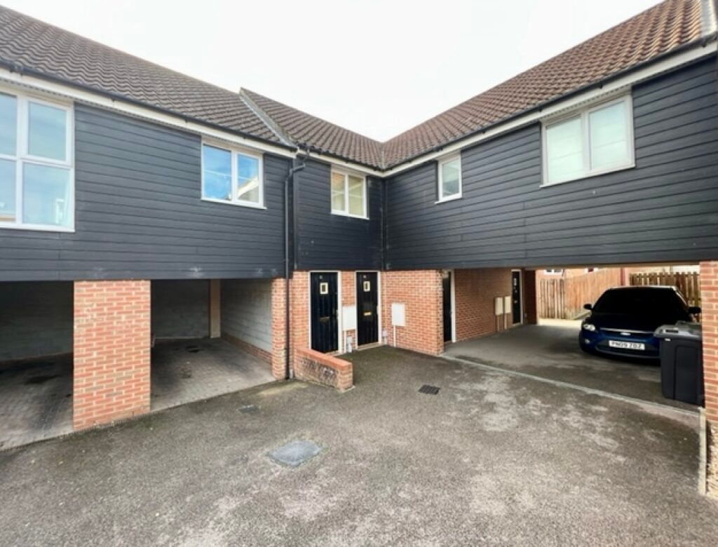 2 bed flat for sale in Magnolia Way, Queens Hill, Norwich NR8 Zoopla