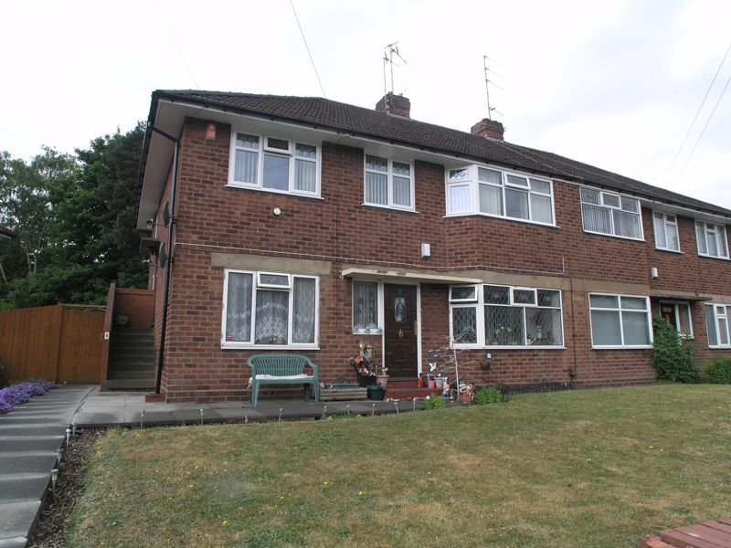 2 bed flat for sale in Lister Road, Dudley DY2 Zoopla