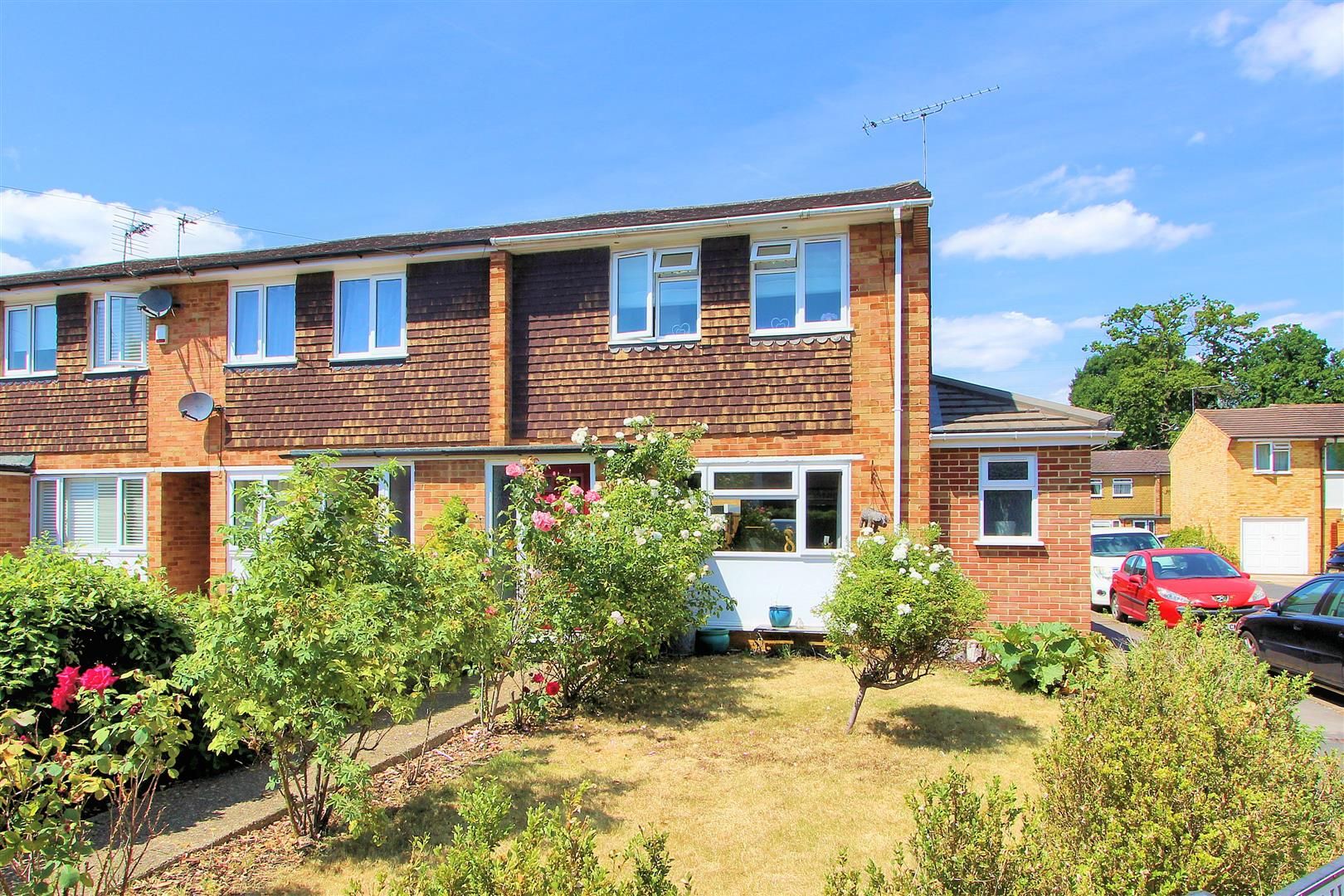 3 bed end terrace house for sale in Station Road, West Byfleet KT14