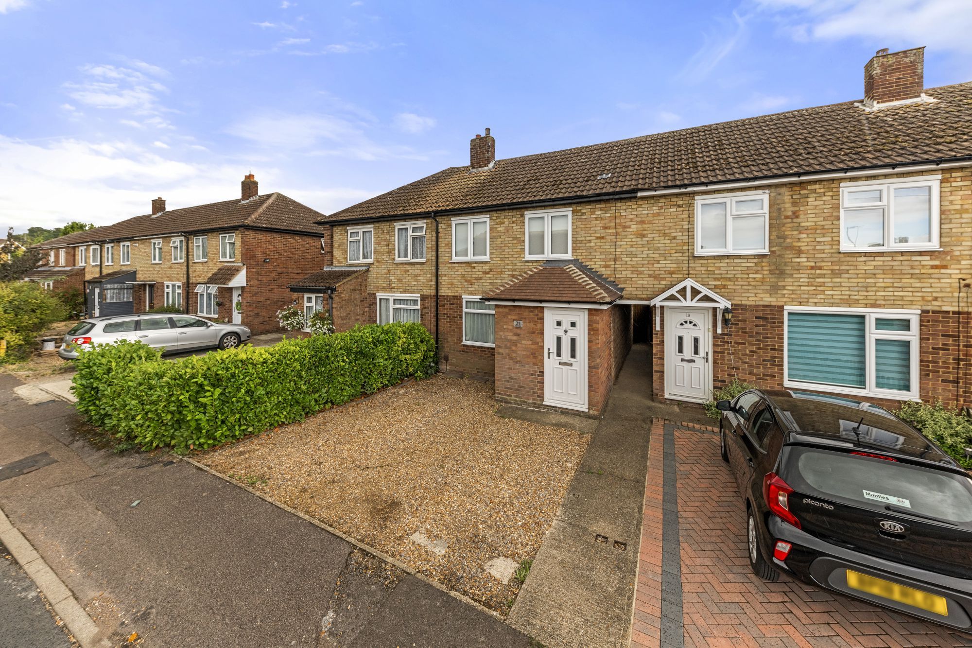 3 bed terraced house for sale in Elm Walk, Royston SG8 Zoopla