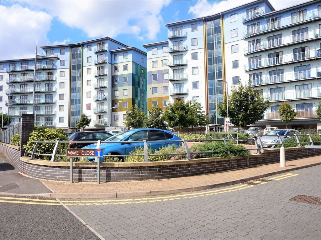 2 bed flat to rent in Wave Close, Walsall WS2 Zoopla