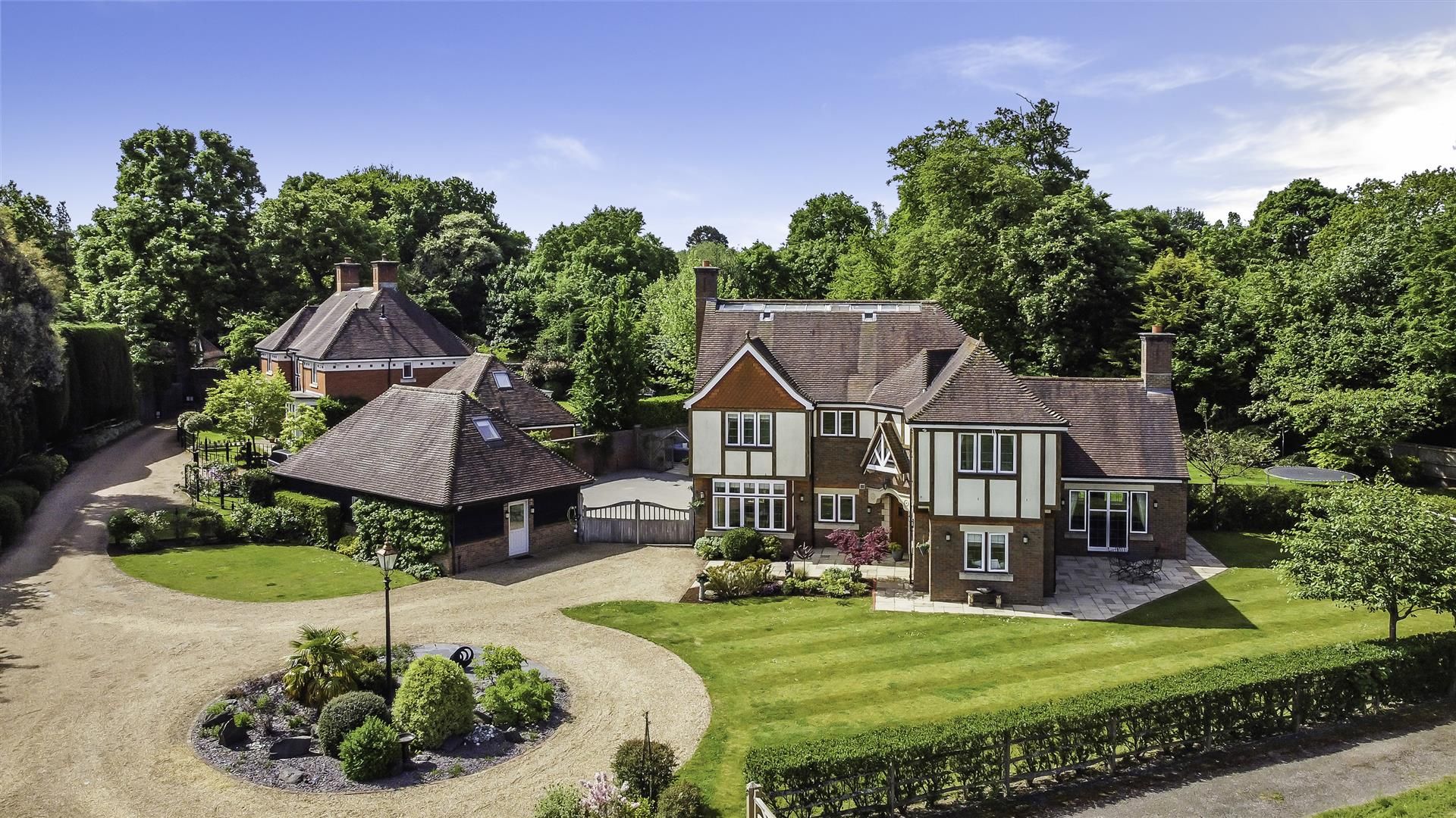 6 bed detached house for sale in Headley Common Road, Headley, Epsom