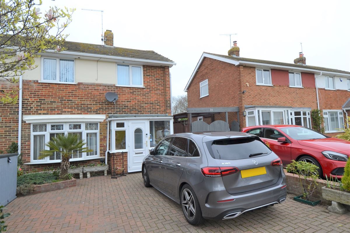 2 bed semidetached house for sale in Millstream Close, Whitstable CT5