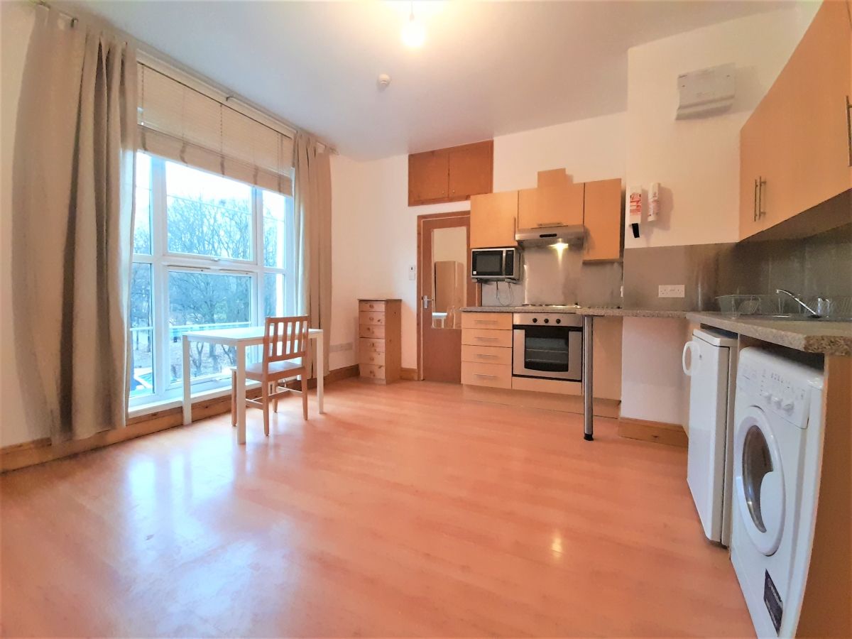 Studio to rent in Hornsey Road, London N19 Zoopla