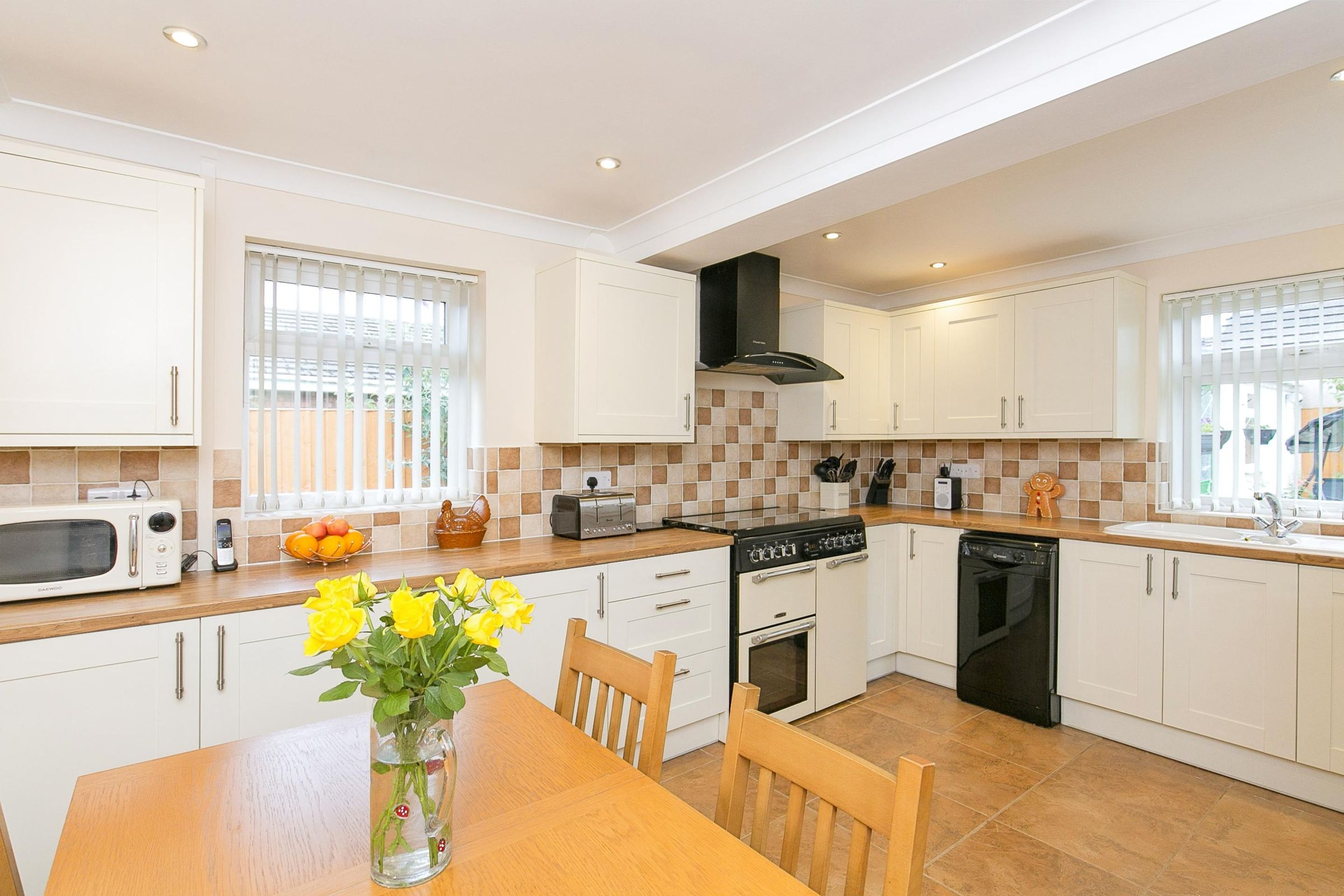 3 bed bungalow for sale in Daytona Drive, Northop Hall, Yr Wyddgrug