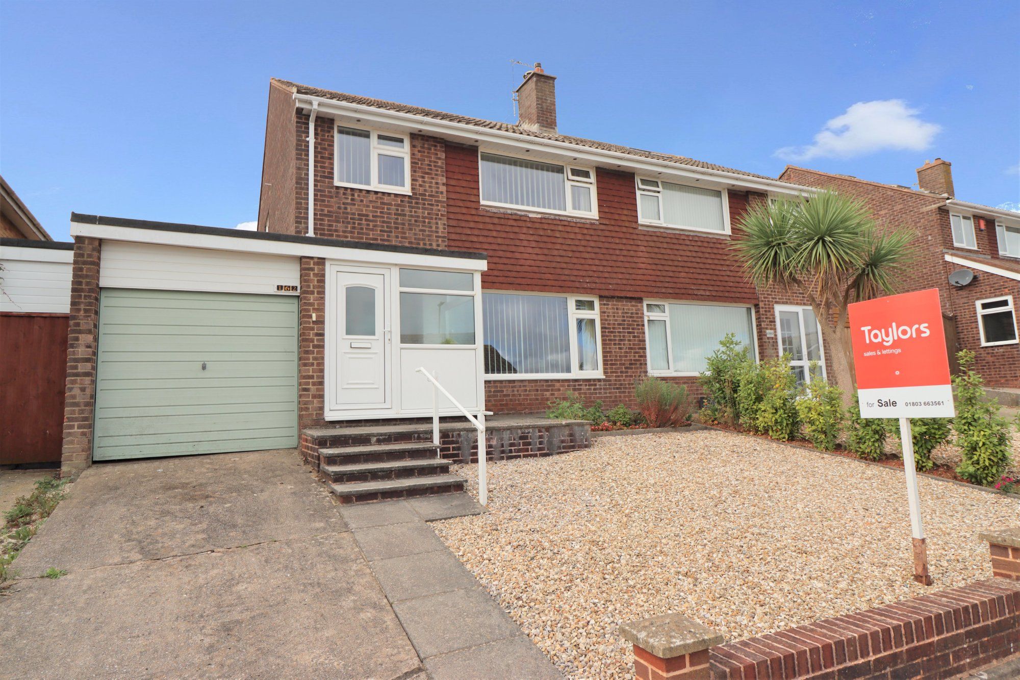 3 bed semidetached house for sale in Roselands Drive, Roselands
