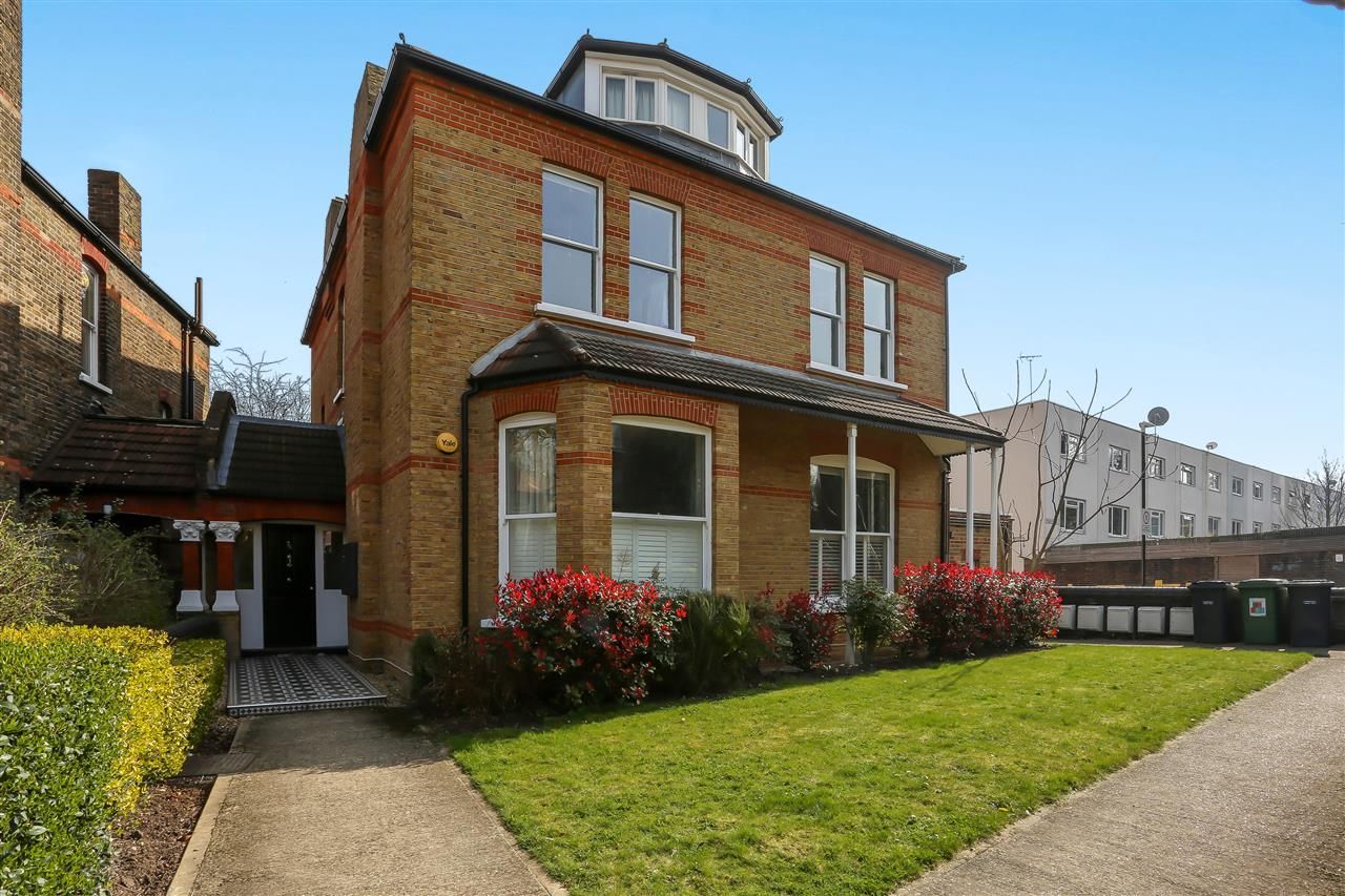 2 bed flat for sale in Carleton Road, London N7 Zoopla