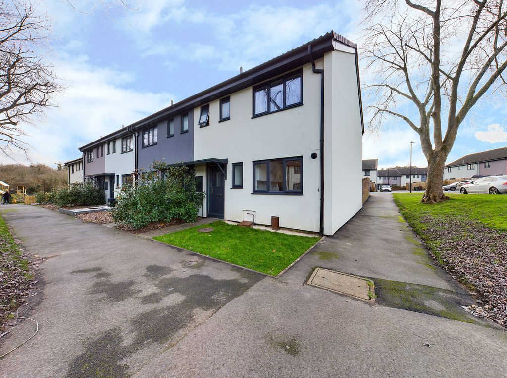 3 bed end terrace house to rent in St. Lucia Park, Bordon GU35 Zoopla