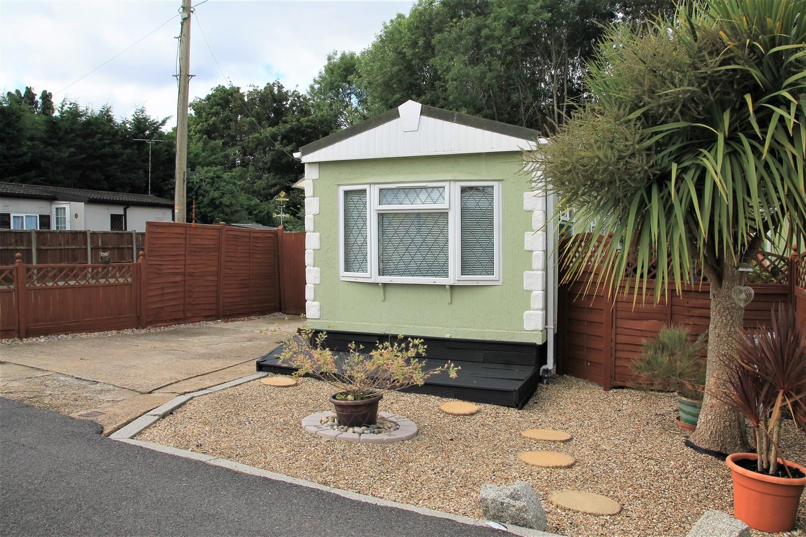 Hawthorne Avenue, Cranbourne Hall, Winkfield, Windsor SL4