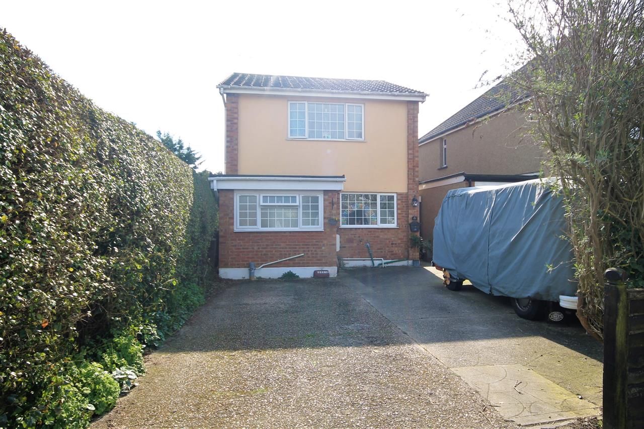 4 bed detached house for sale in Douglas Road, ClactonOnSea CO15 Zoopla