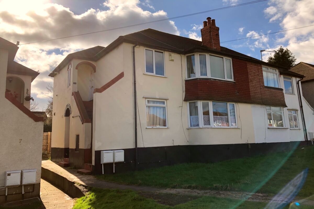 2 bed flat for sale in Cray Valley Road, Orpington BR5 Zoopla