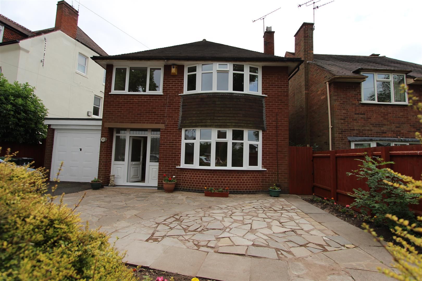 3 bed detached house to rent in Old Hinckley Road, Nuneaton CV10 Zoopla