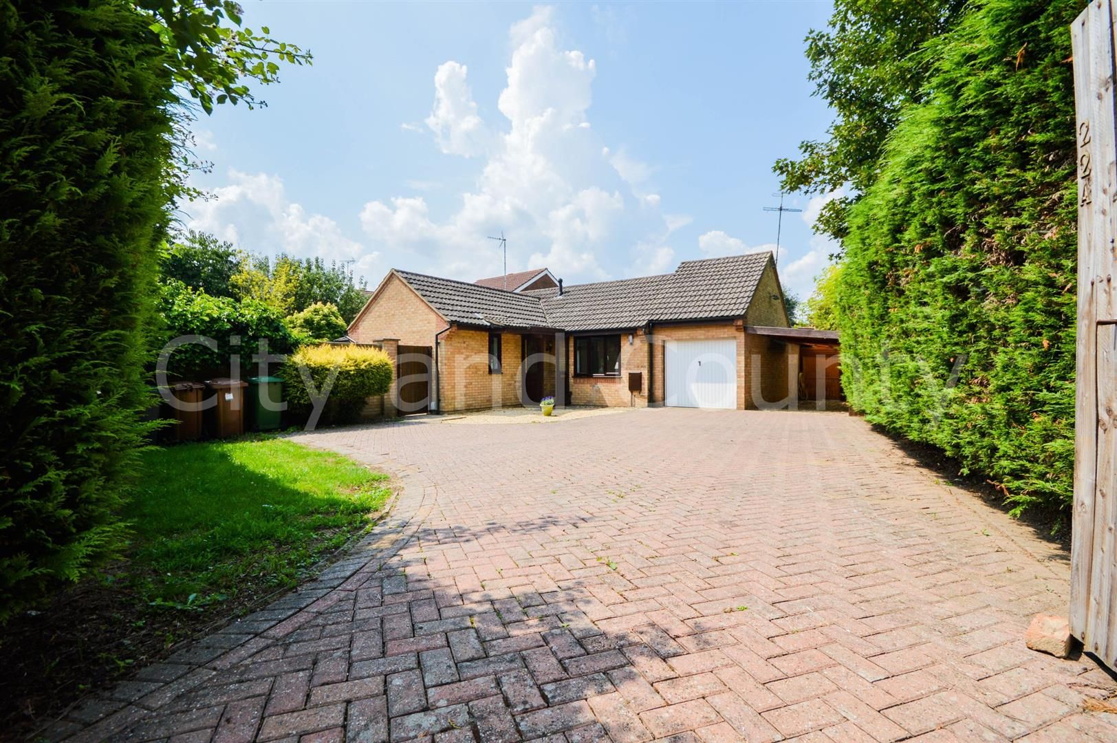 3 bed detached bungalow for sale in Fletton Fields, Peterborough PE2