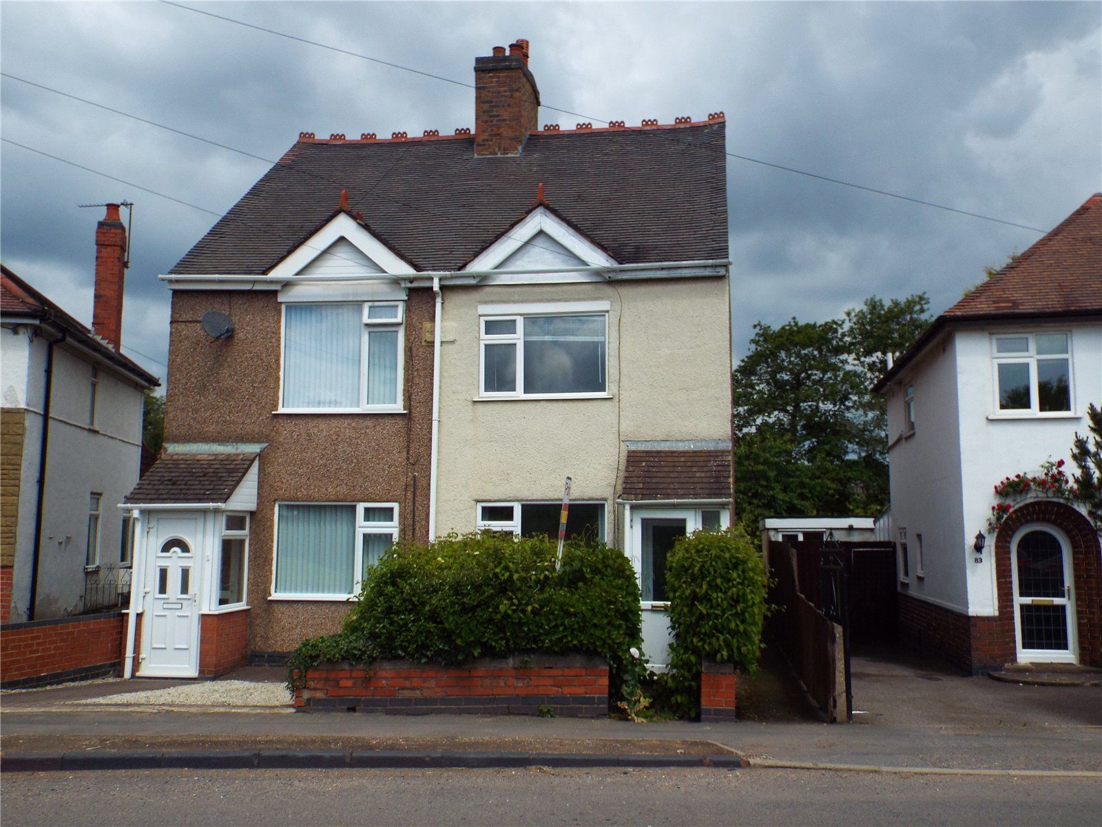 3 bed semidetached house for sale in Tunnel Road, Galley Common