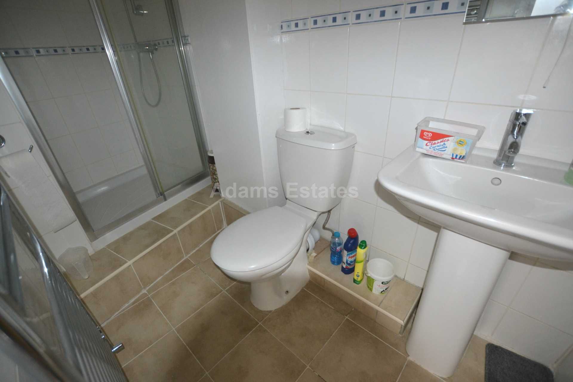 2 bed flat to rent in Baker Street, Reading RG1 Zoopla