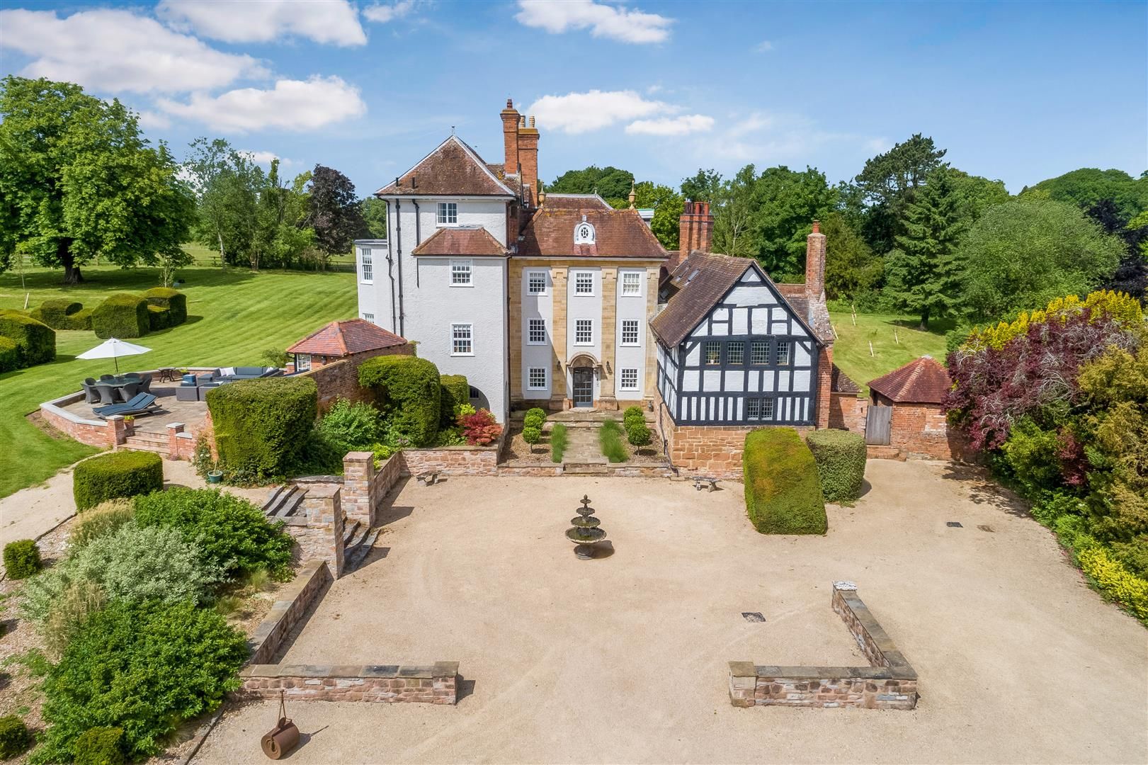 7 bed property for sale in Wolverton, StratfordUponAvon CV37 Zoopla