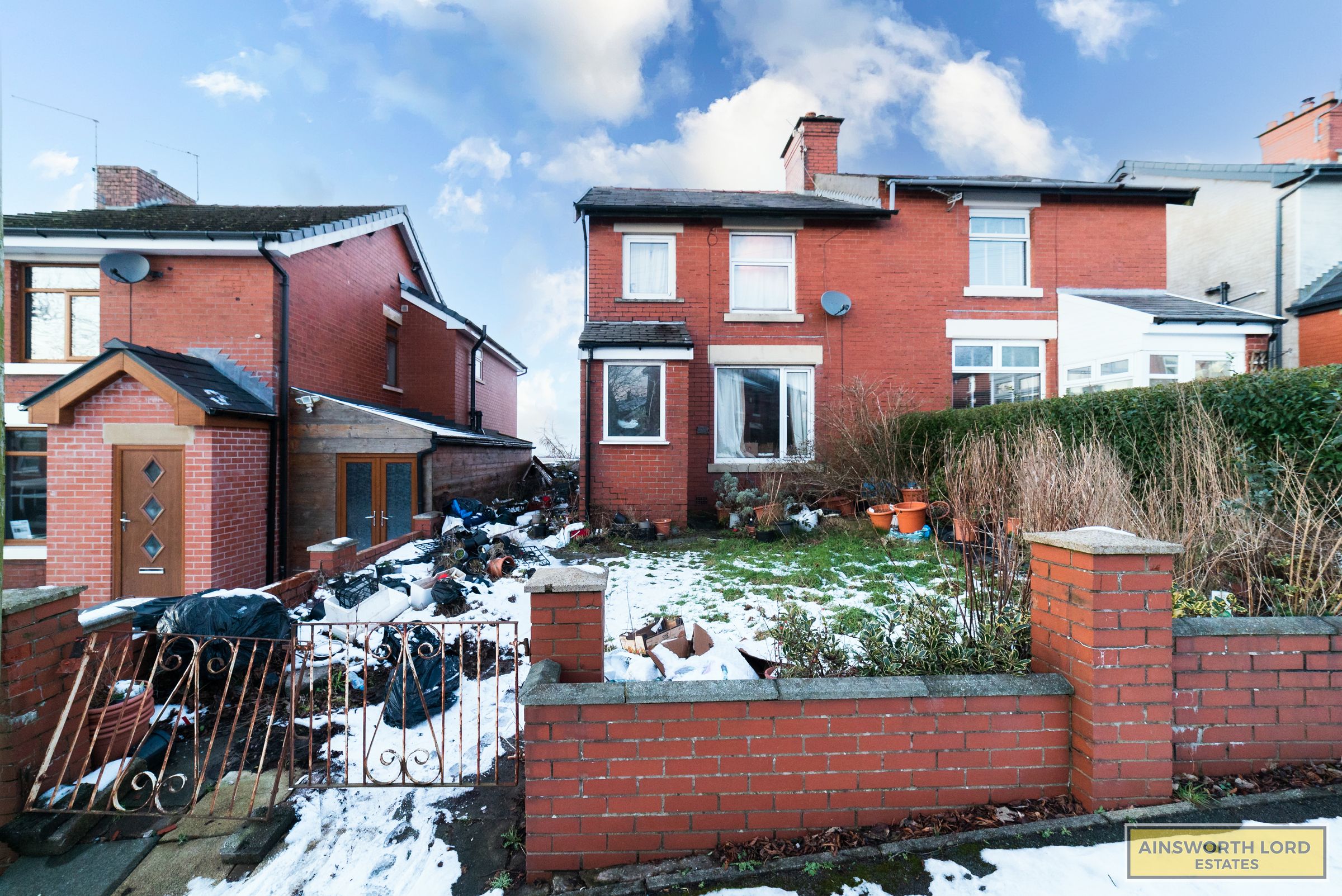 3 bed town house for sale in Avallon Way, Darwen BB3 Zoopla