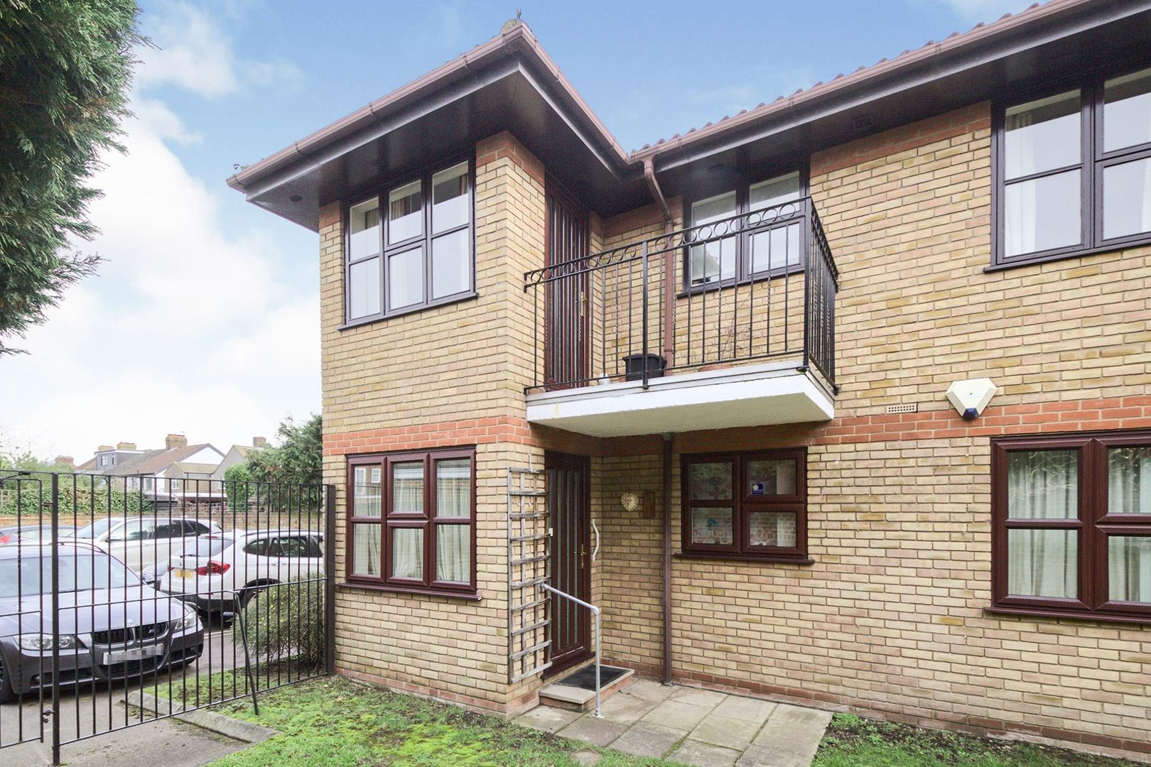 2 bed property for sale in 22 Crook Log, Bexleyheath DA6 Zoopla