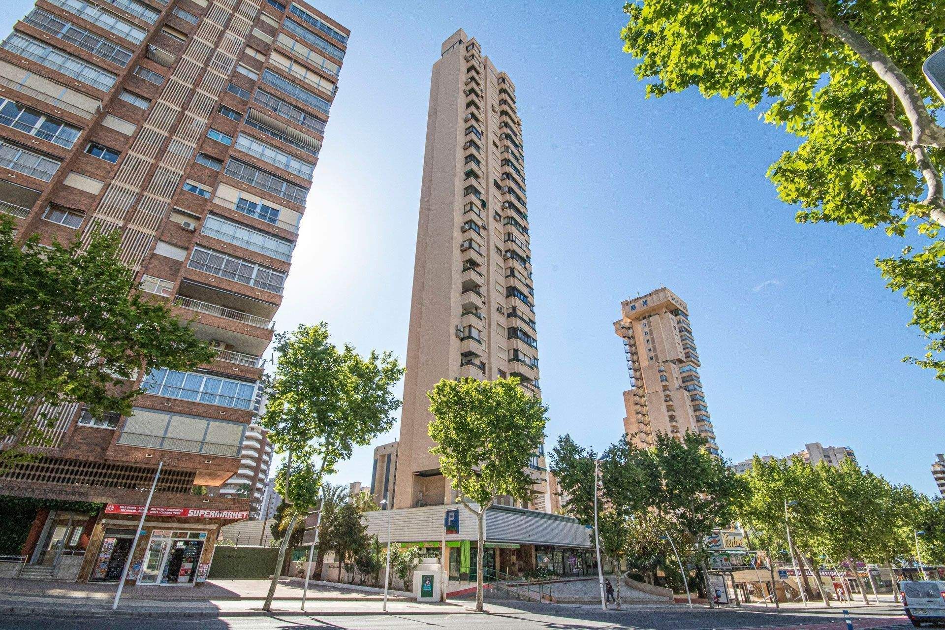 2 bed apartment for sale in Benidorm, Alicante, Spain Zoopla