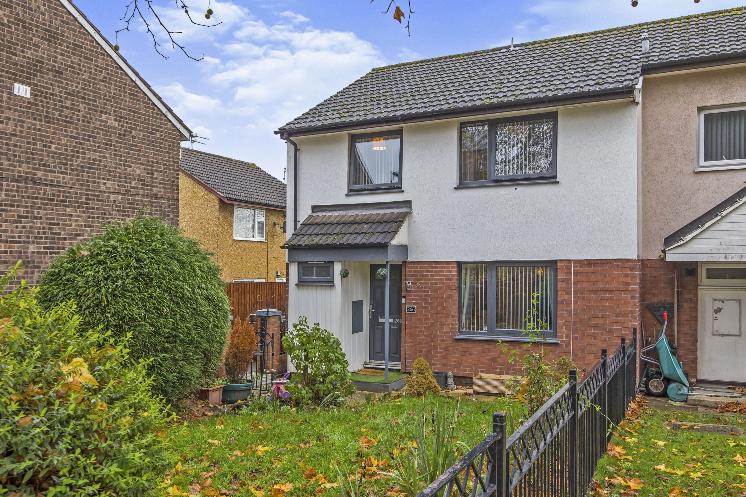 3 bed semidetached house for sale in Woodborough Road, Nottingham NG3