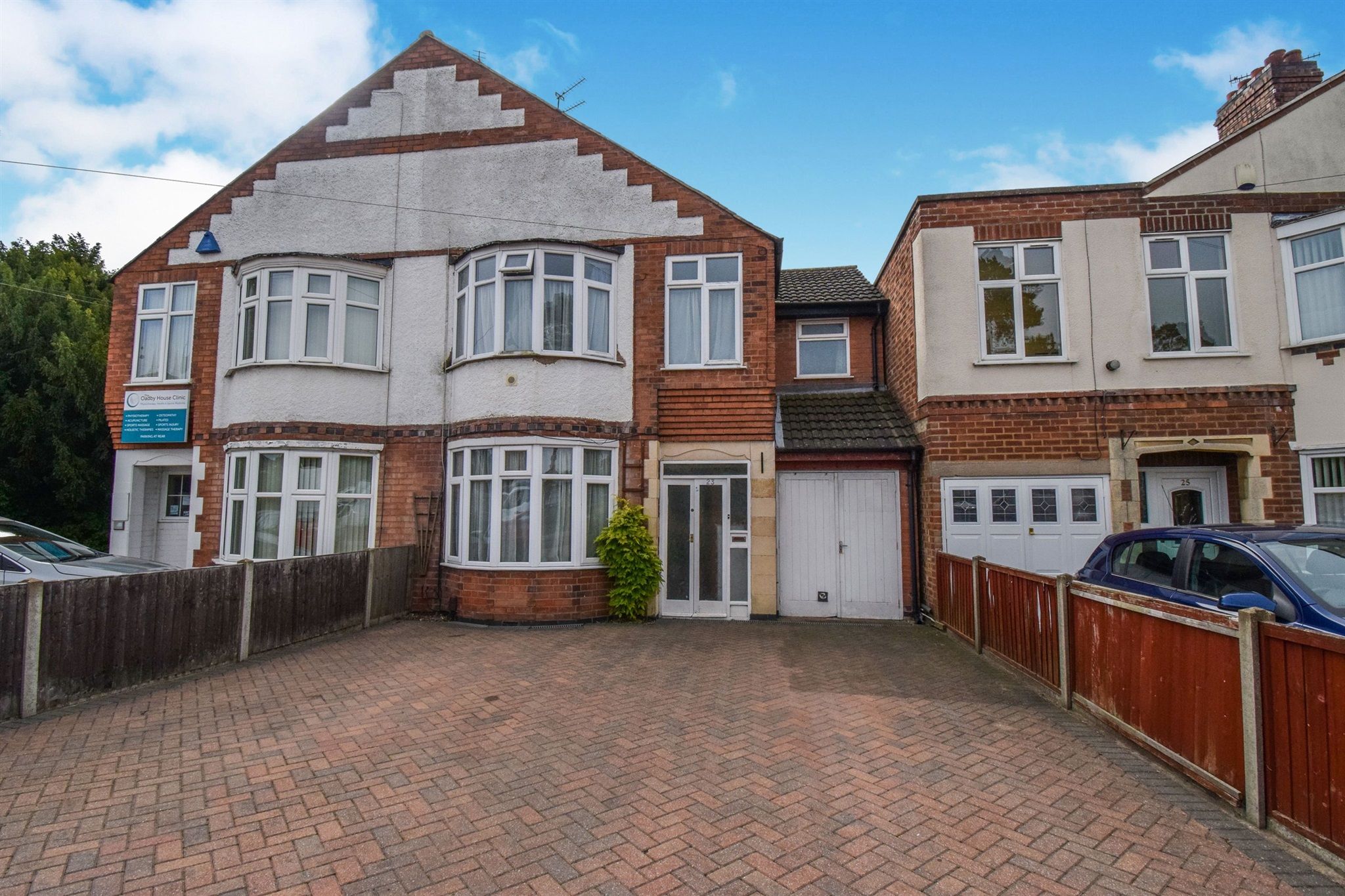 4 bed semidetached house for sale in Wigston Road, Oadby, Leicester