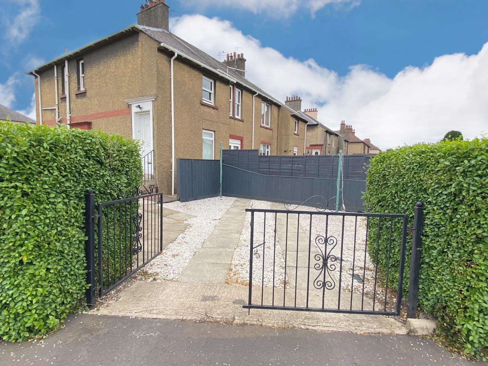 2 bed flat for sale in Newhouse Road, Grangemouth FK3 Zoopla