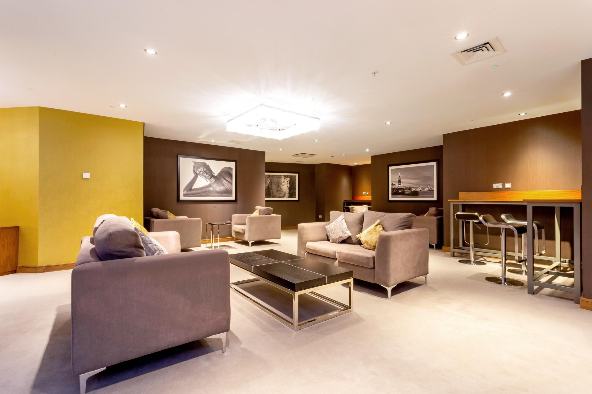 Pinto Tower, Nine Elms Point, Vauxhall SW8  