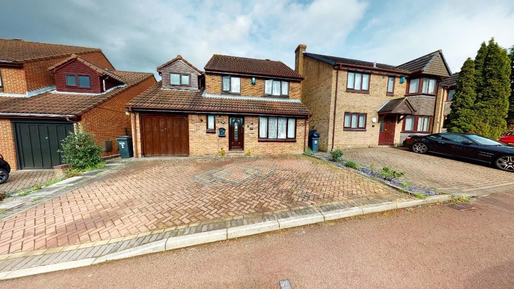 Iris Close, Shirley Oaks CR0  