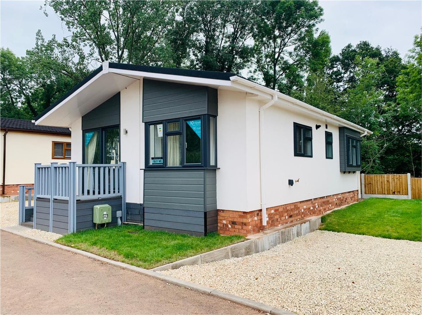 2 bed mobile/park home for sale in Valley View Park, Alverley