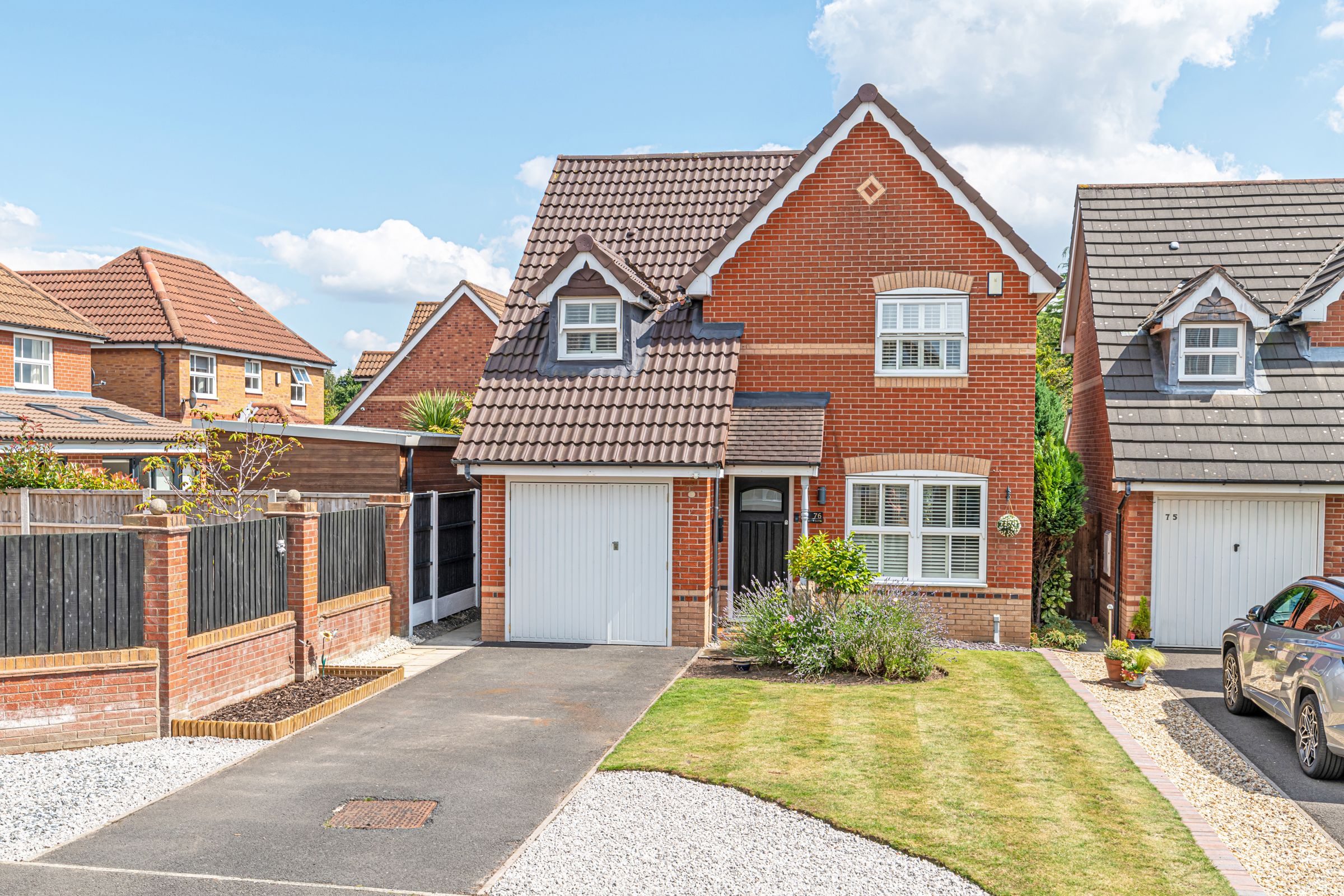 3 bed detached house for sale in Elmsett Close, Great Sankey