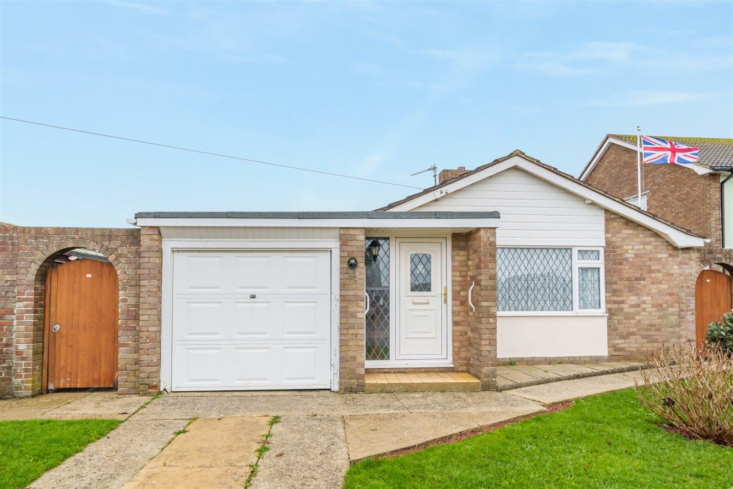 3 bed detached bungalow for sale in Fontwell Road, Selsey PO20 Zoopla