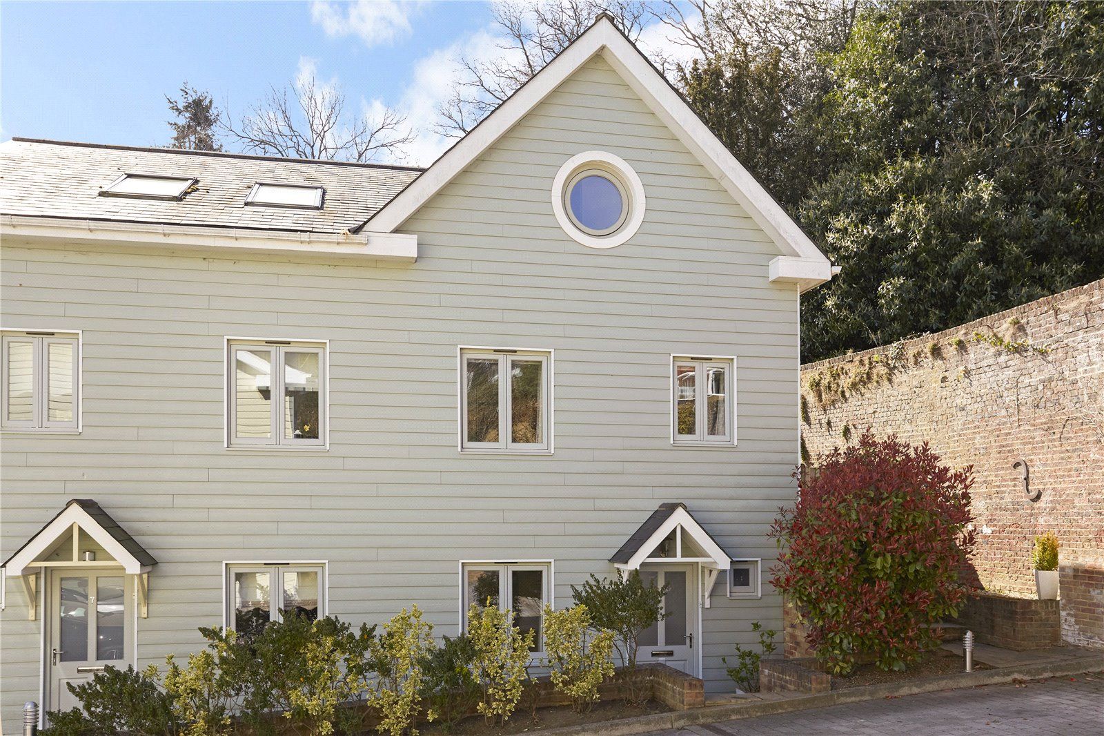 4 bed semidetached house for sale in Somerset Gardens, Redhill, Surrey