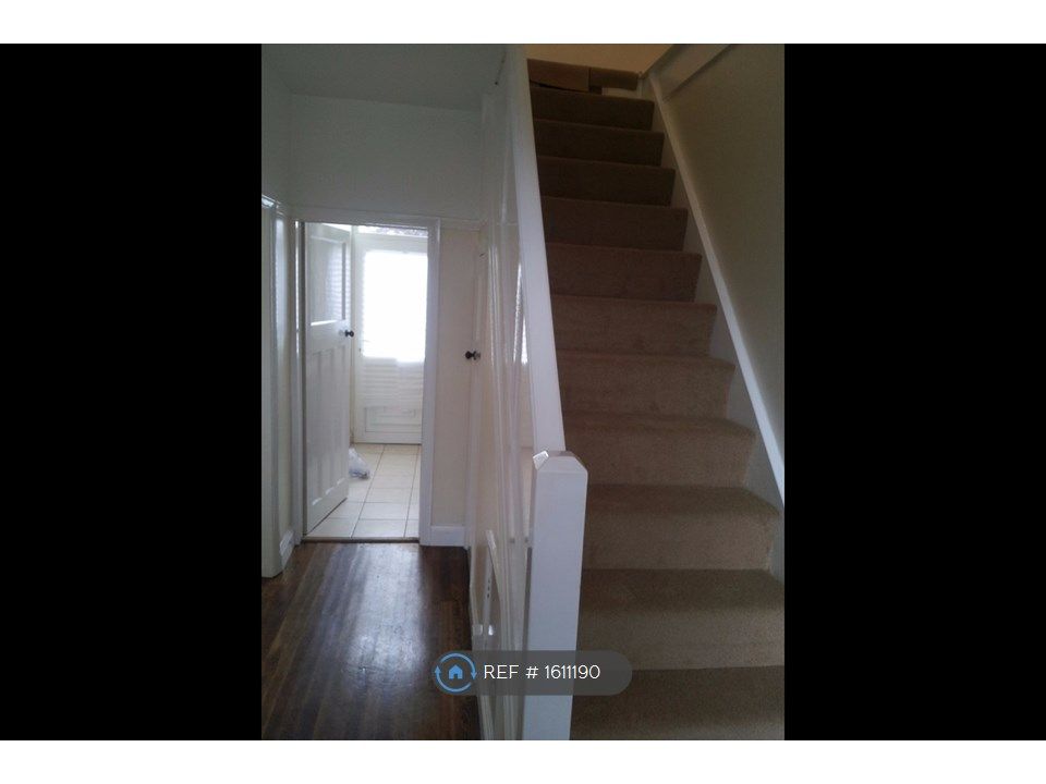 3 bed terraced house to rent in Avon Road, Leicester LE3 Zoopla