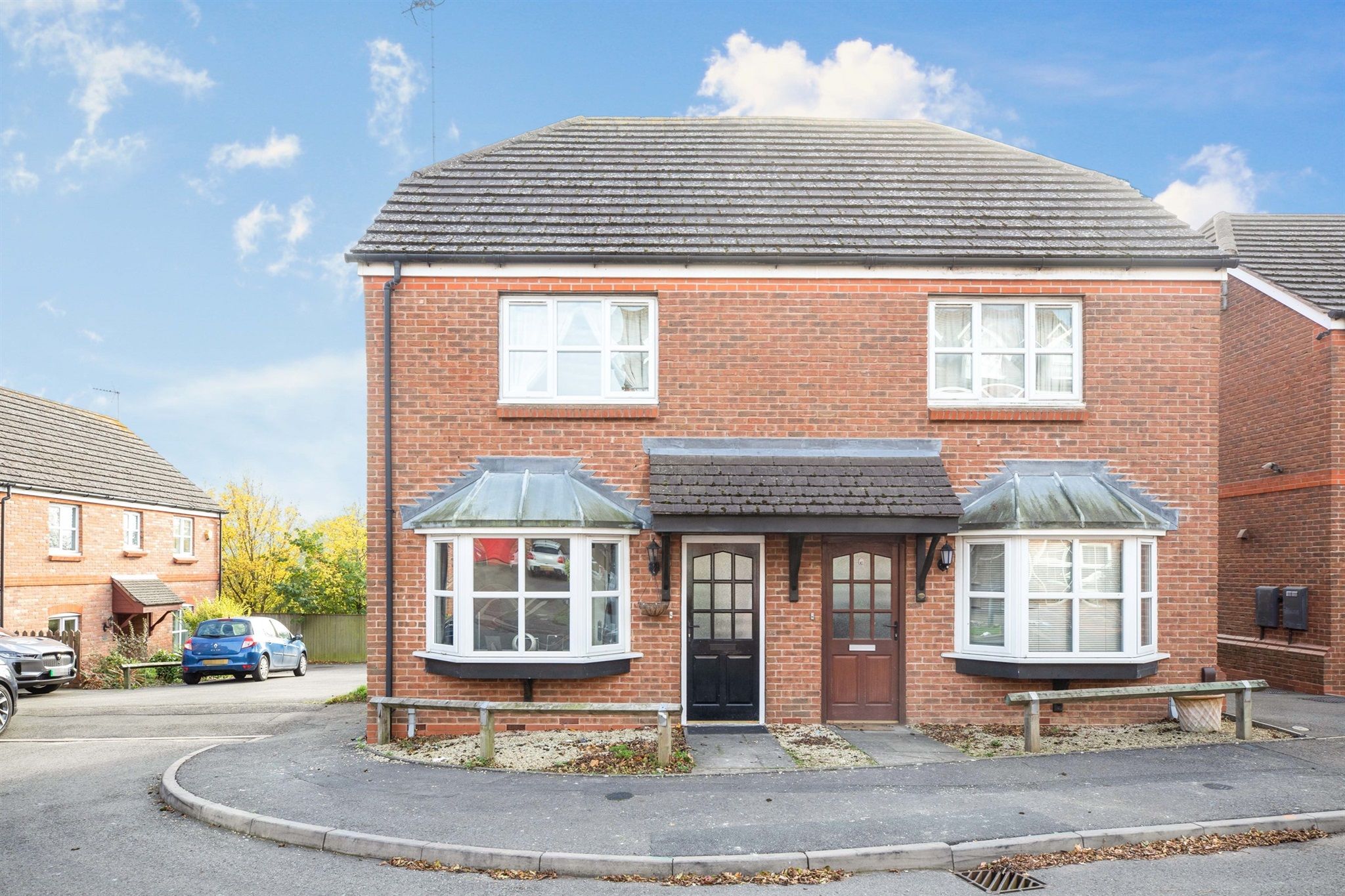 3 bed semidetached house for sale in Rowe Close, Rugby CV21 Zoopla