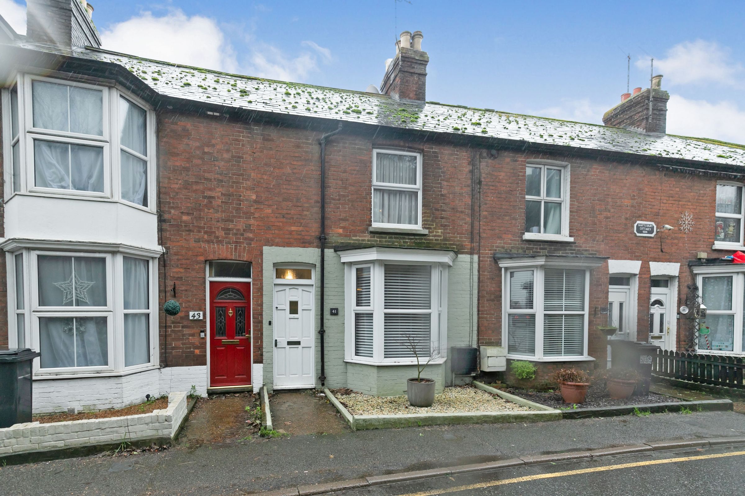 3 bed terraced house for sale in South Undercliff, Rye, East Sussex