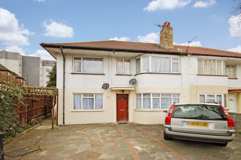 Clifton Road, Greenford UB6  