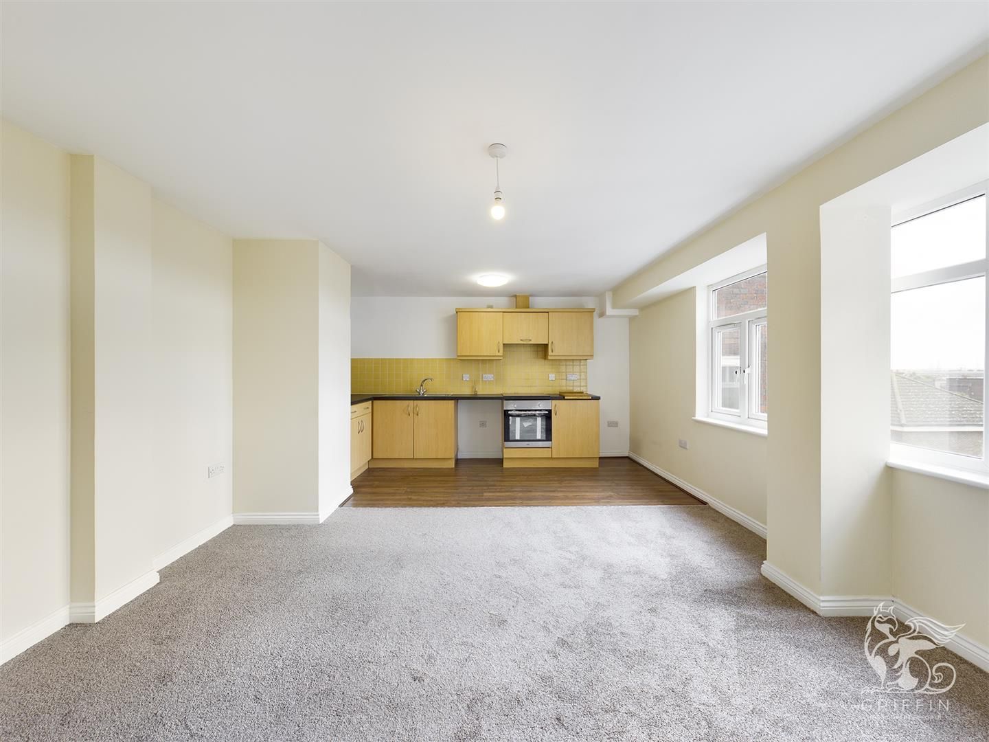 1 bed flat for sale in Dock Road, Tilbury RM18 Zoopla