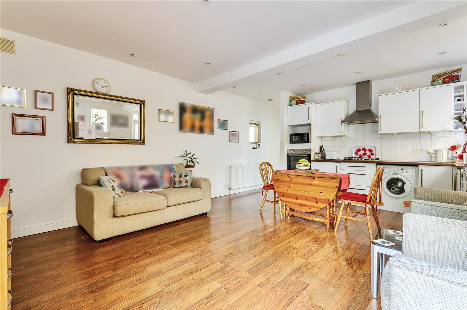 2 bed property for sale in Douglas Road, Surbiton KT6 Zoopla