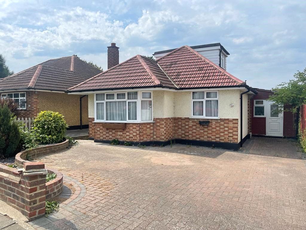 3 bed bungalow for sale in Axtaine Road, Orpington, Kent BR5 Zoopla