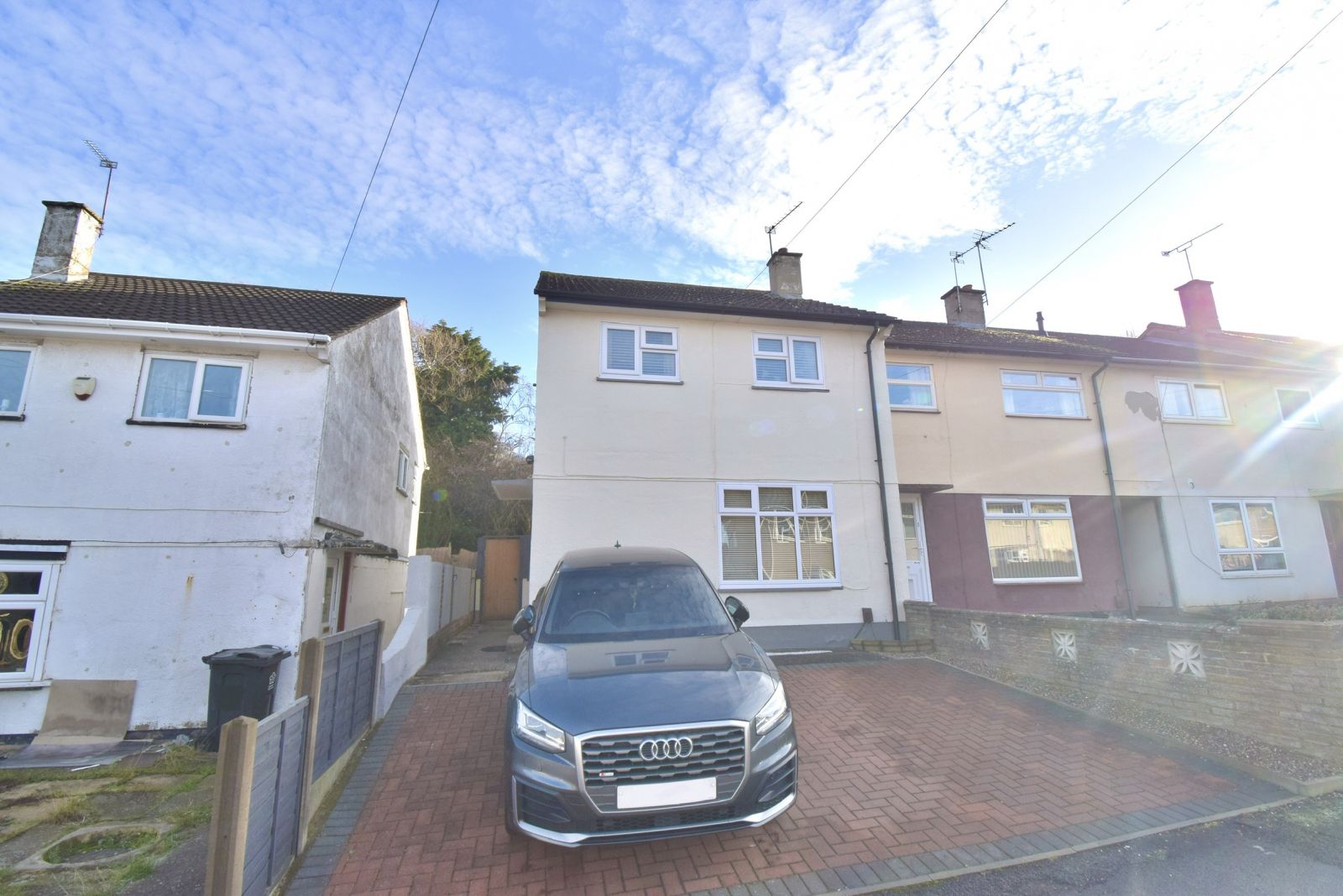 3 bed semidetached house for sale in Drumcliff Road, Thurnby Lodge LE5