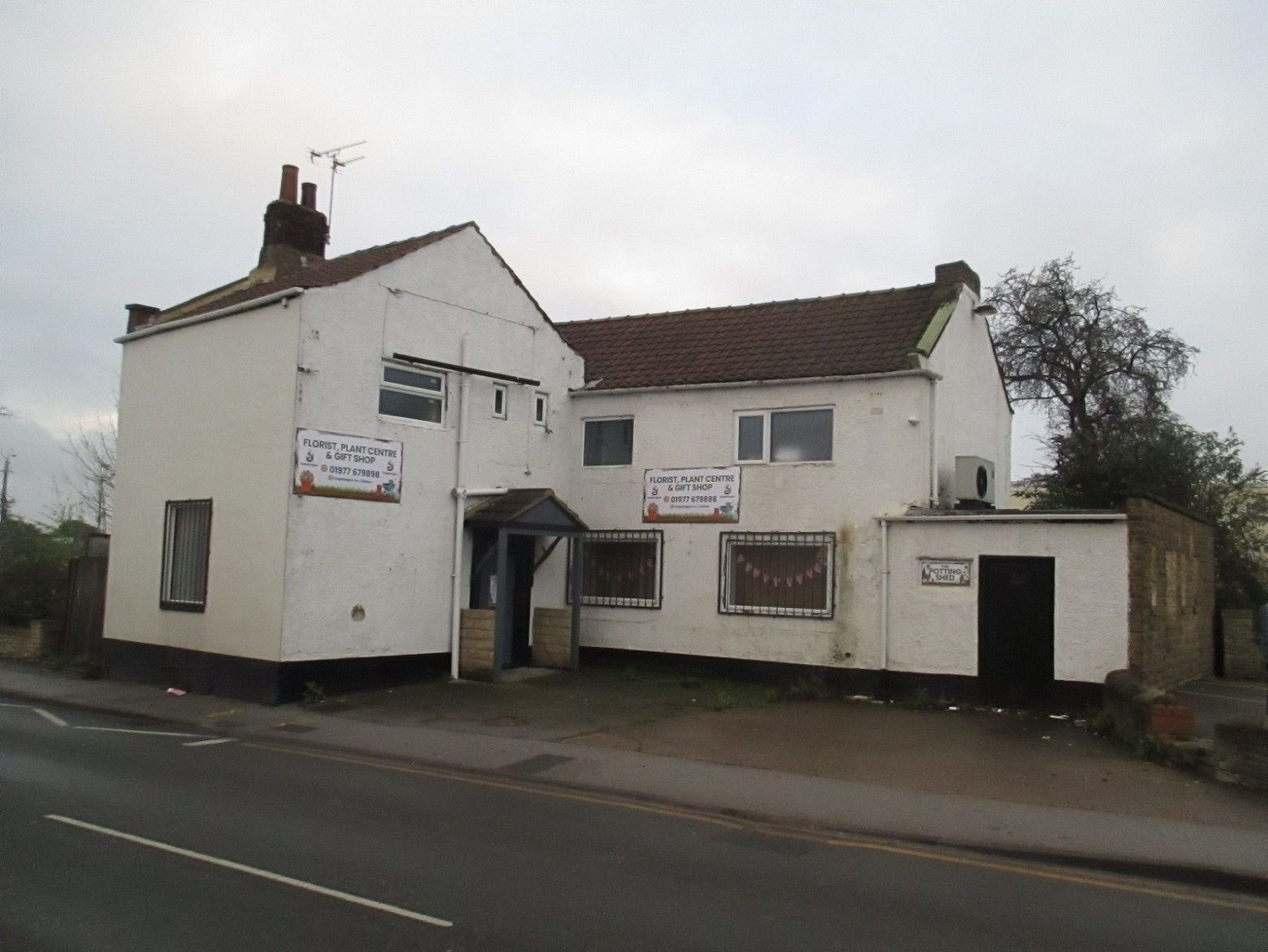Retail premises to let in Hill Top, Knottingley WF11 Zoopla