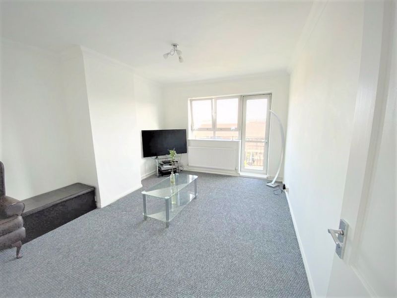 Dsauction Holdernesse Road London SW17  