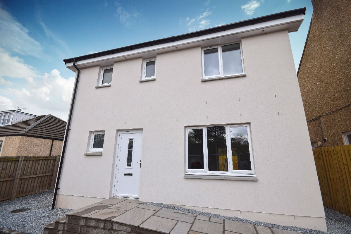 3 bed detached house for sale in Milton, Lesmahagow, Lanark ML11 Zoopla