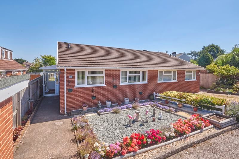 2 bed semidetached bungalow for sale in Whipton Village Road, Exeter