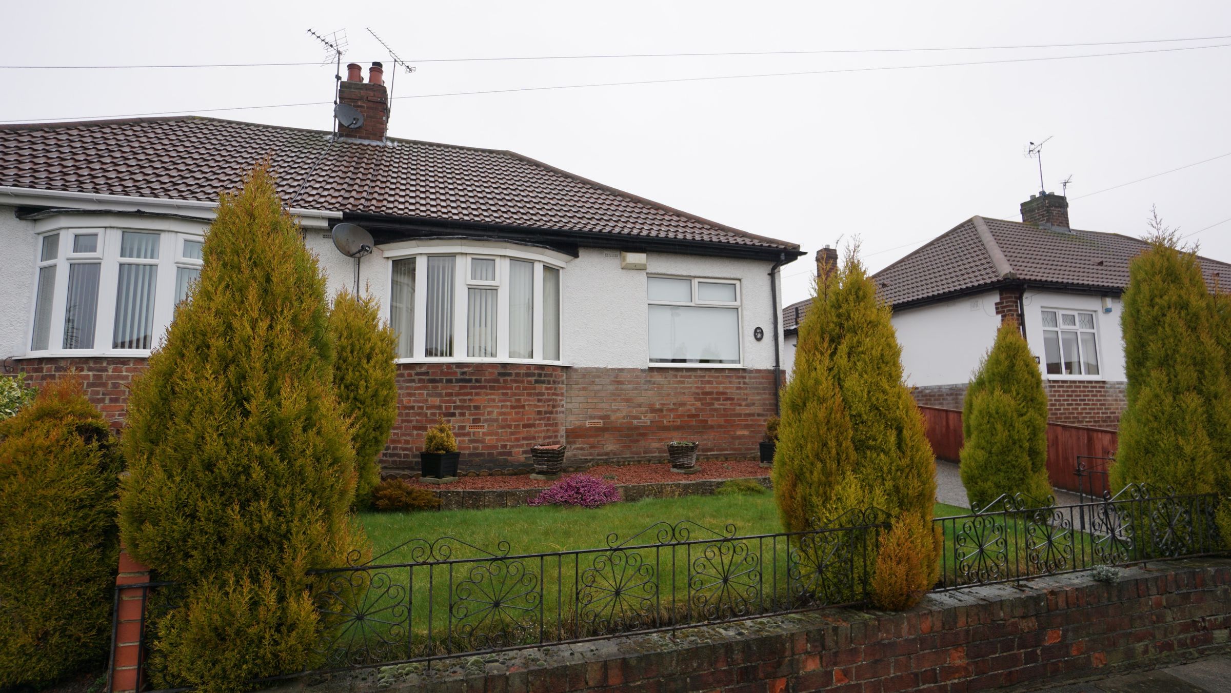 2 bed bungalow to rent in Huntcliffe Gardens, North Heaton, Newcastle