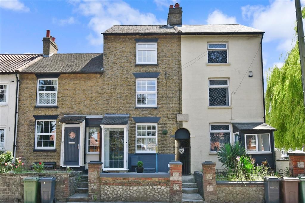 3 bed terraced house for sale in Loose Road, Loose, Maidstone, Kent
